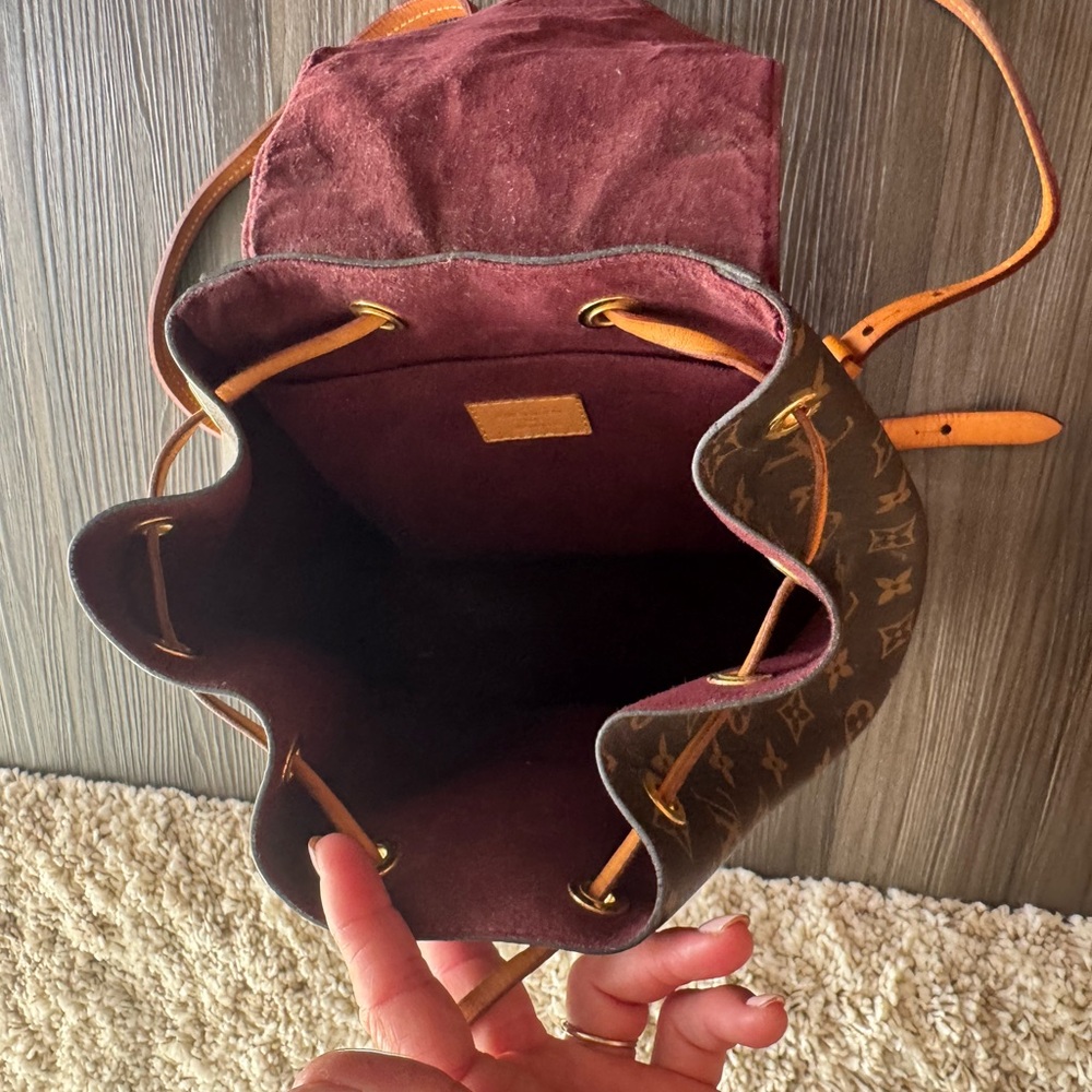 Louis Vuitton Monogram Backpack - Picture 4 of 14